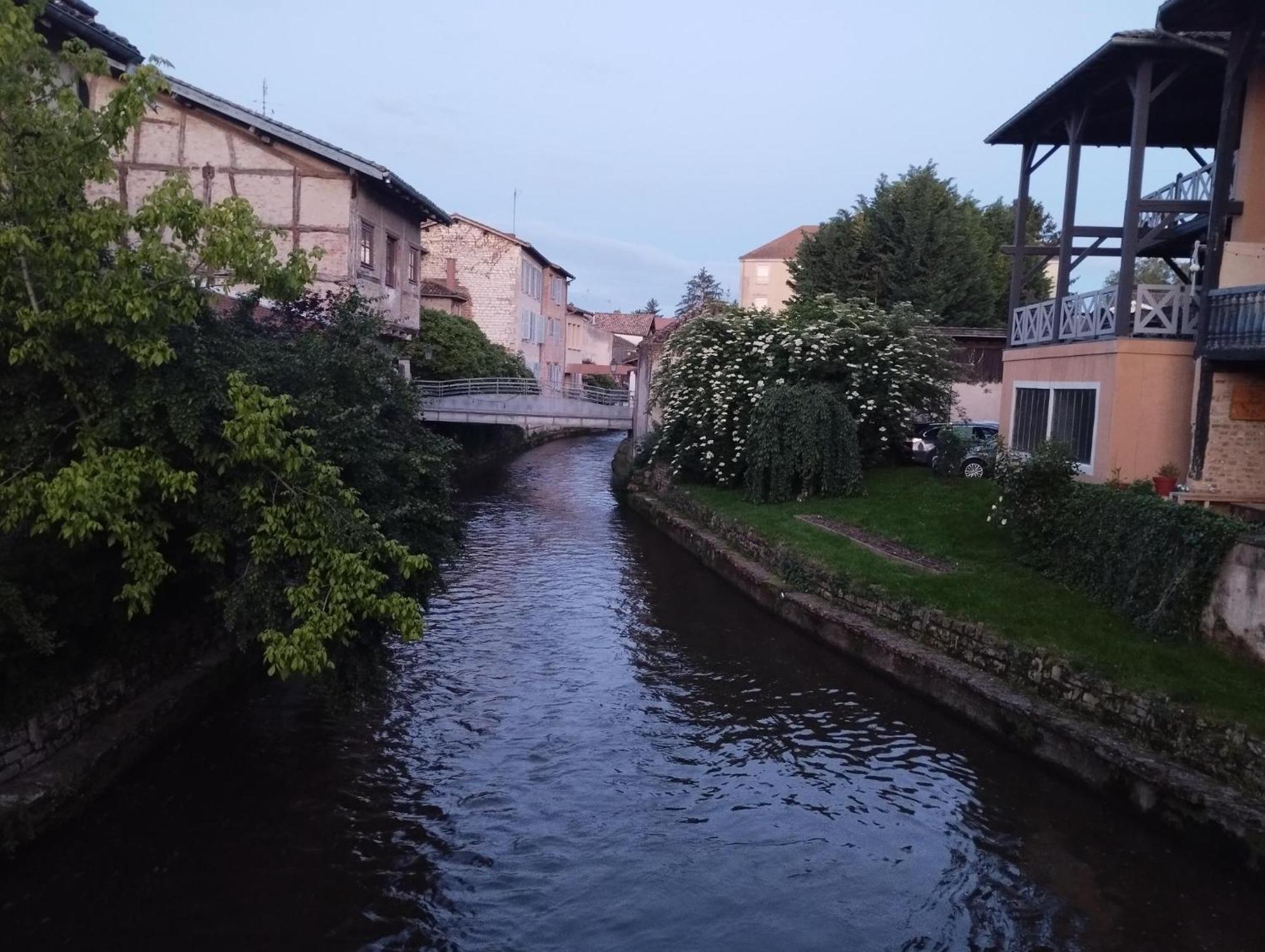 La Maison De Marie, Cosy Et Spacieuse - 3 Dont Climatisee Chatillon-sur-Chalaronne